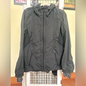 Lululemon Athletica Women’s Jacket with hood, thumb holes, wind/rain/athletic